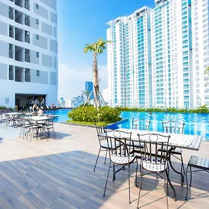 Jessie Saigon - Rivergate Hotel